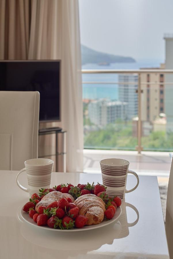 Bigmontenegro Dreams Bečići Dış mekan fotoğraf